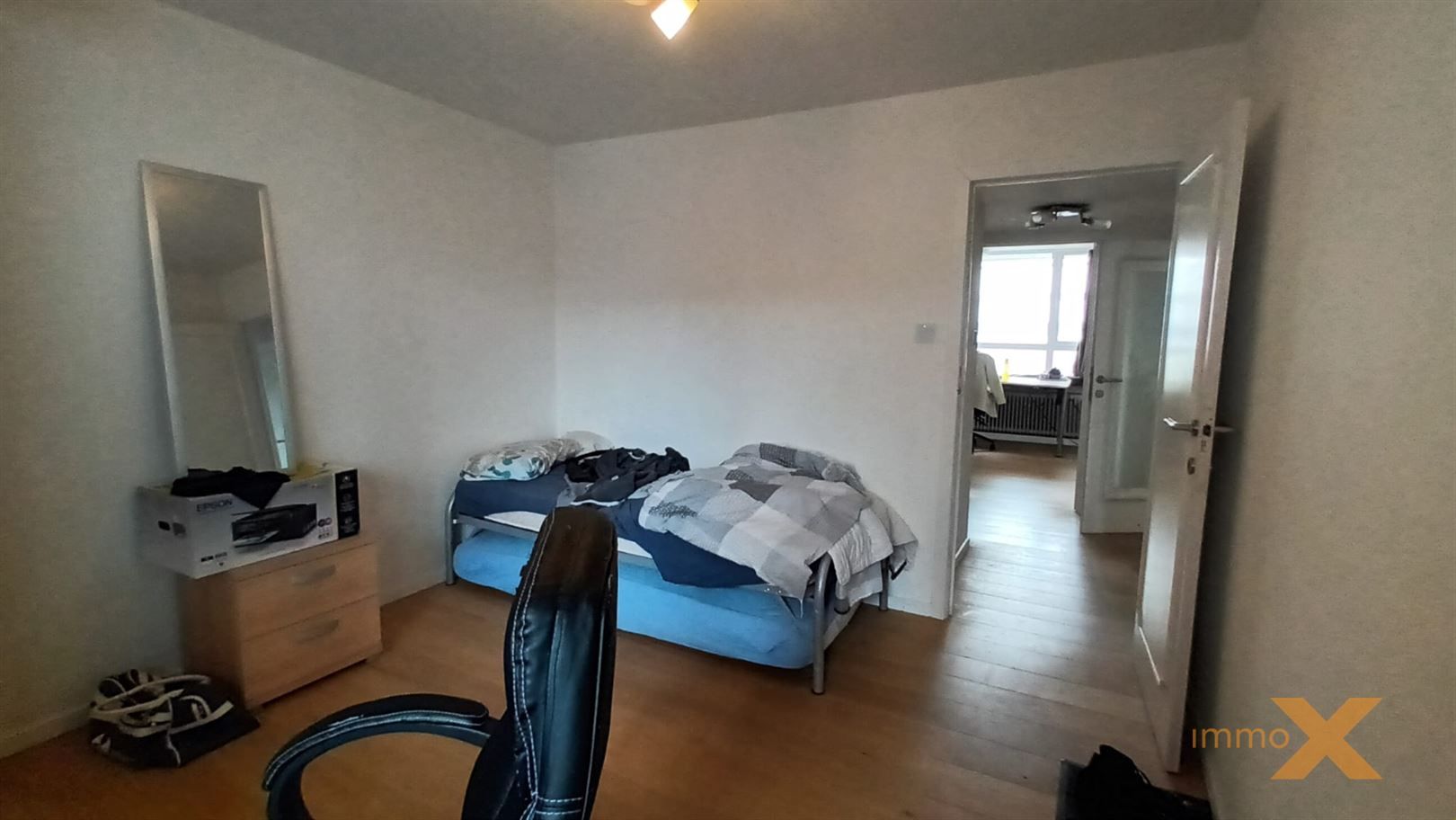 PRACHTIG GROOT APP MET AUTOSTAANPLAATS foto 25