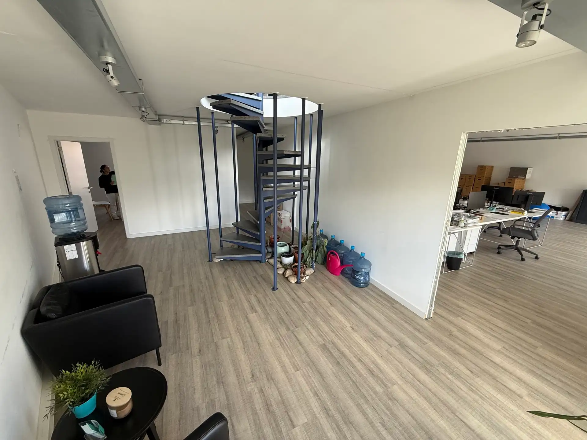 Duplex bureauruimte van 215m² in Strombeek-Bever foto 6