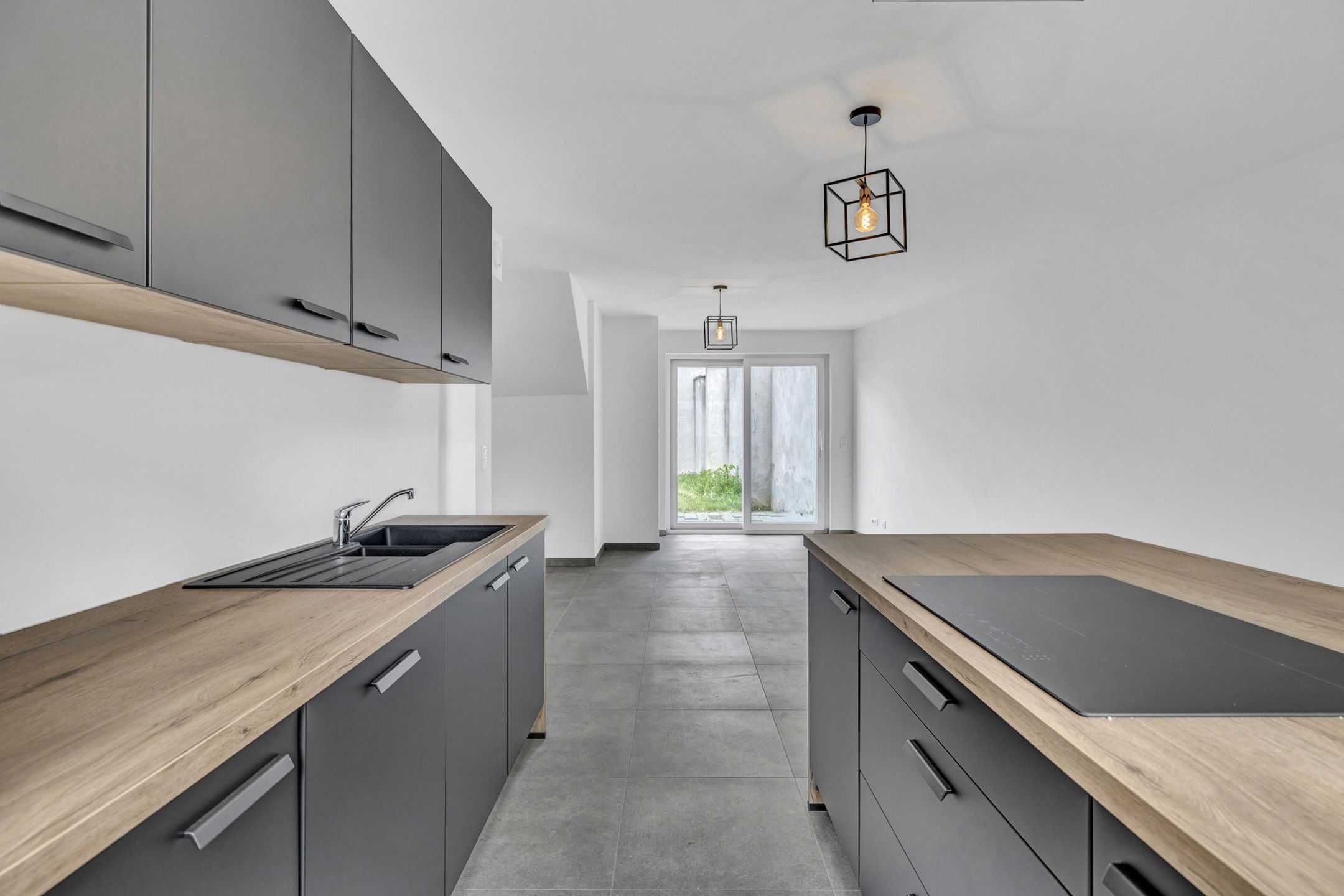 Nieuwbouwwoning met 4 slaapkamers en uitstekende verbinding foto 6