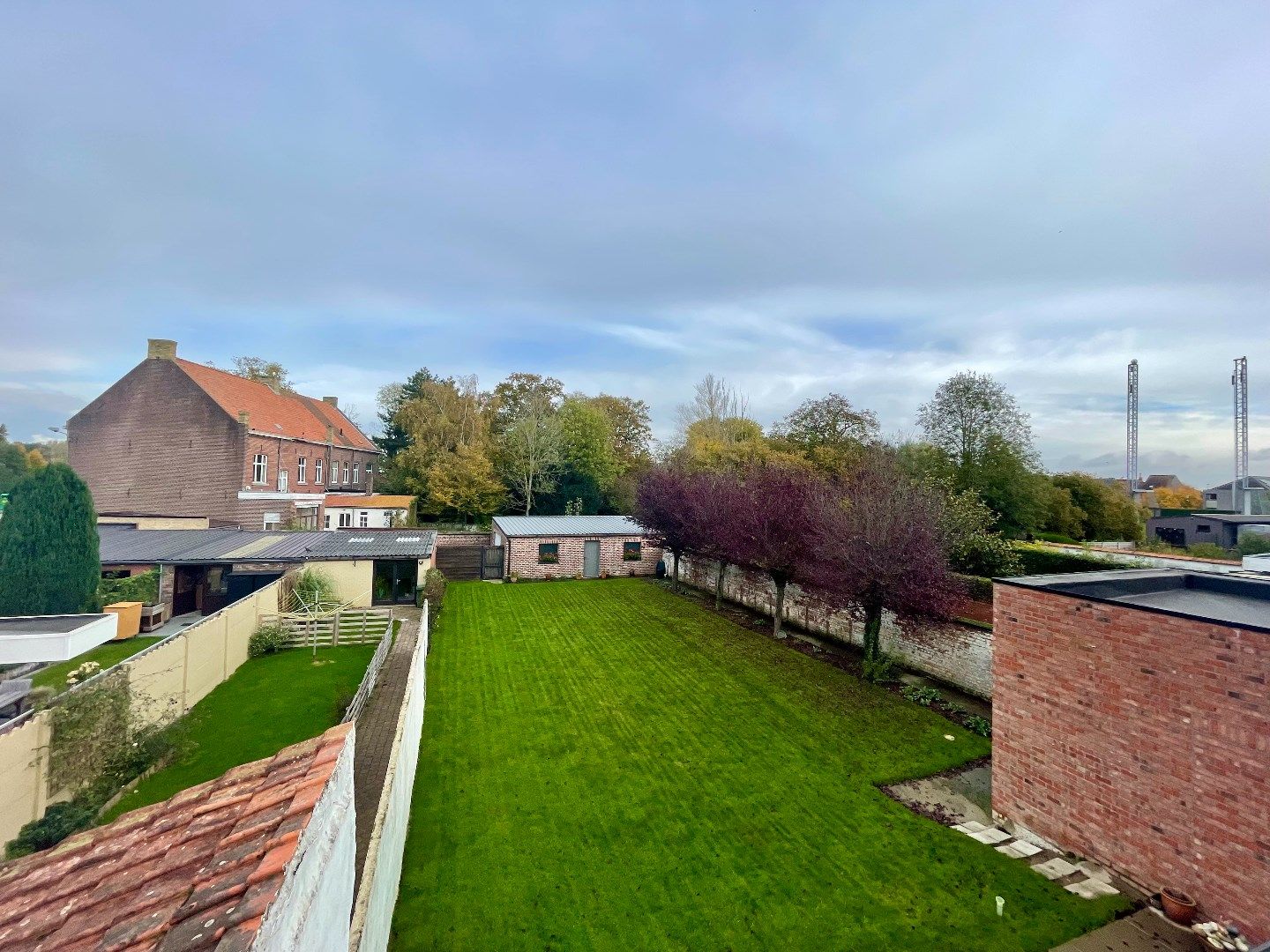 Gerenoveerd appartement met 2 slaapkamers en terras te Vlamertinge foto 9