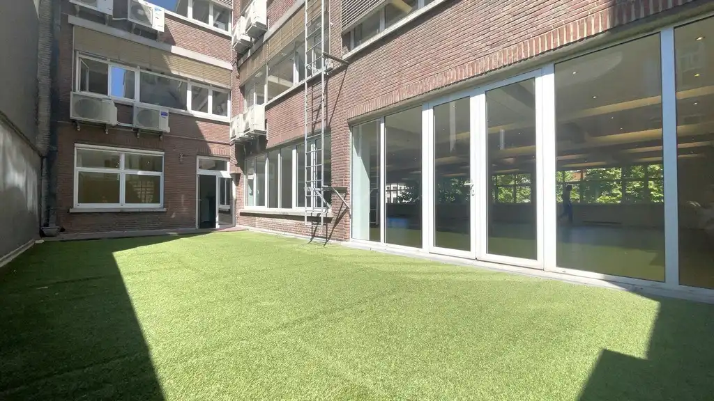 Instapklaar kantoor te huur vlakbij Eilandje in Antwerpen foto 14