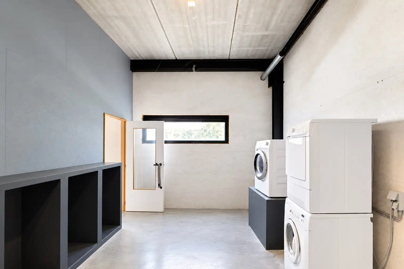 Polyvalent bedrijfsgebouw op strategische locatie te koop foto 15