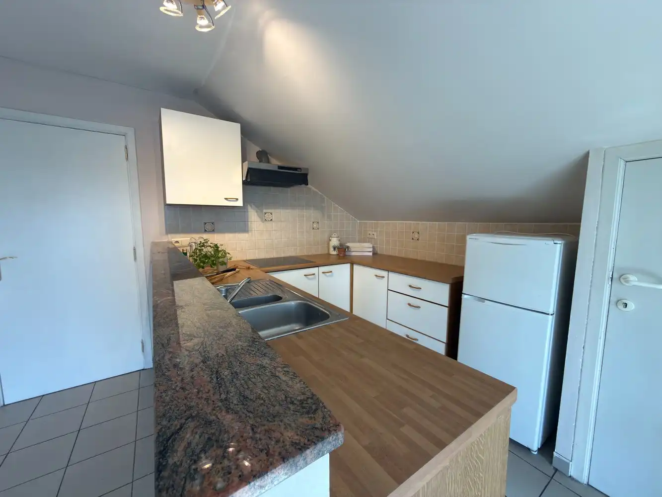 TE HUUR I 2 SLPK I VLAK BIJ MECHELEN foto 6