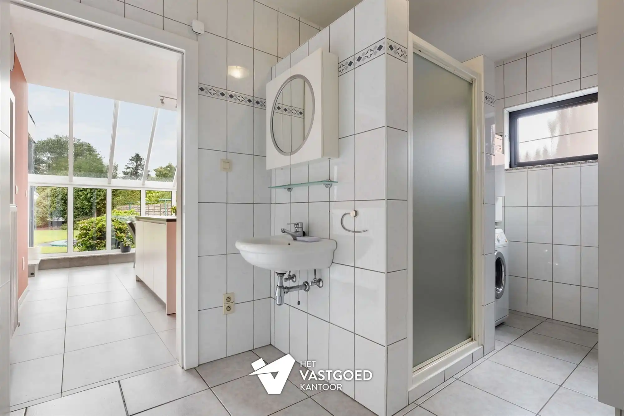 PERFECT ONDERHOUDEN, INSTAPKLARE WONING OP IDEALE LIGGING foto 12
