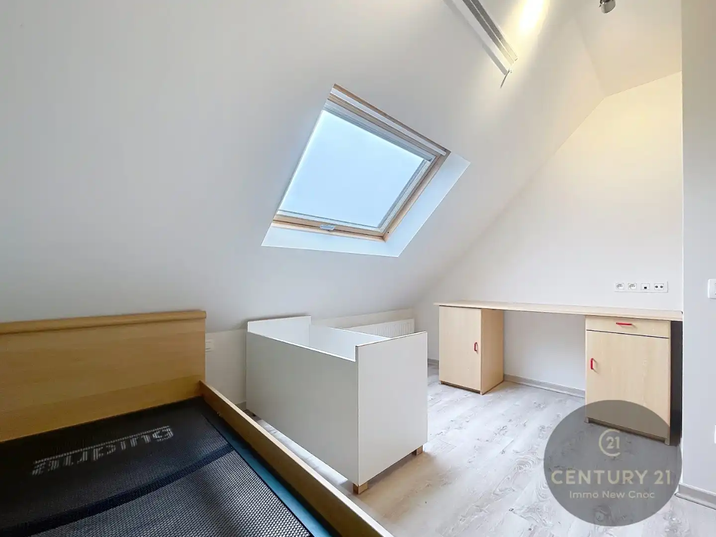 Prachtige rijwoning gelegen in Dudzele dorp. foto 12