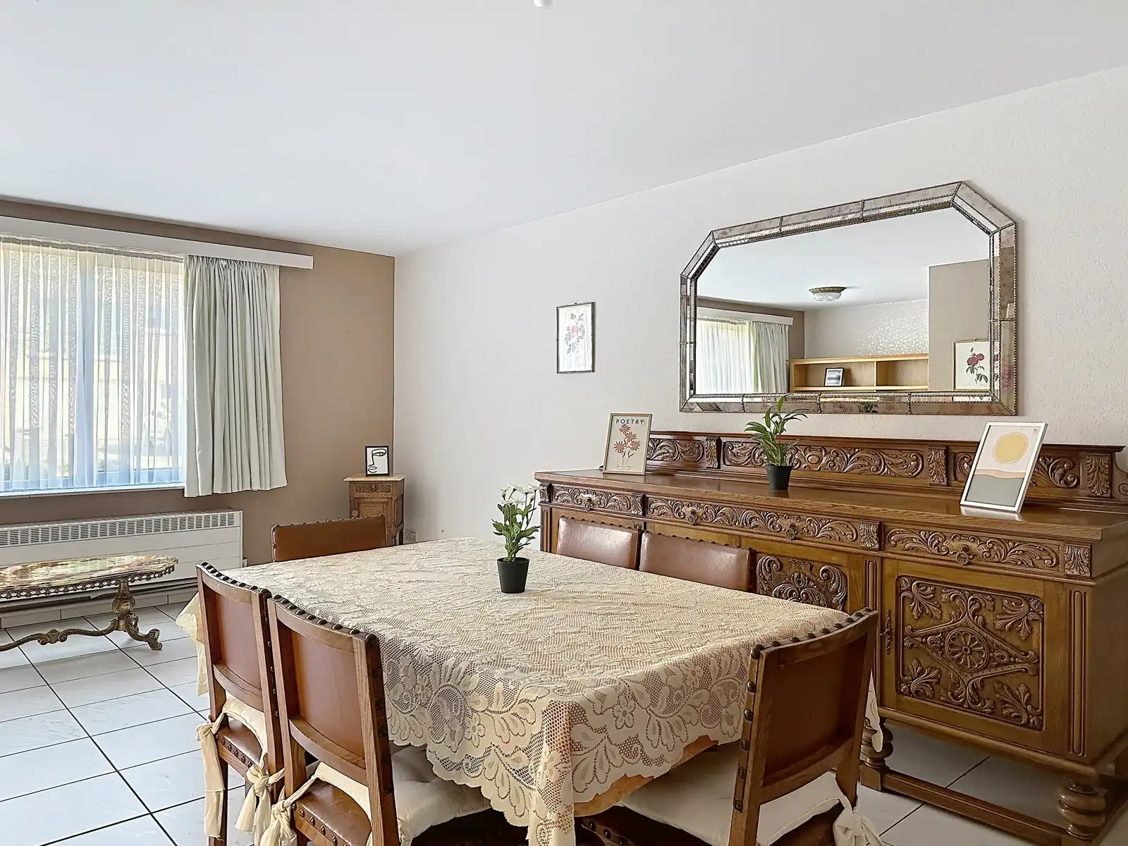 Gelijkvloers 2 slaapkamers appartement vlakbij centrum Aartselaar foto 4