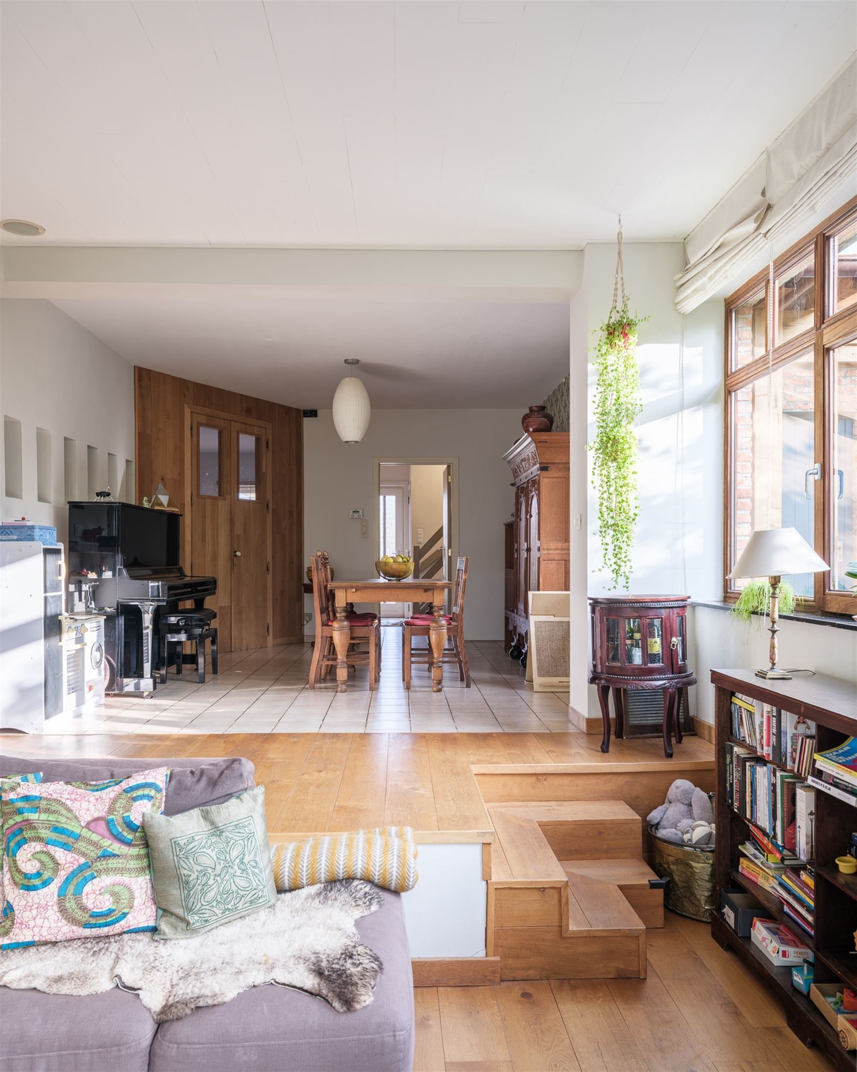 Gezinswoning met 3 slaapkamers, tuin, garage in rustige wijk bij Gent. foto 6