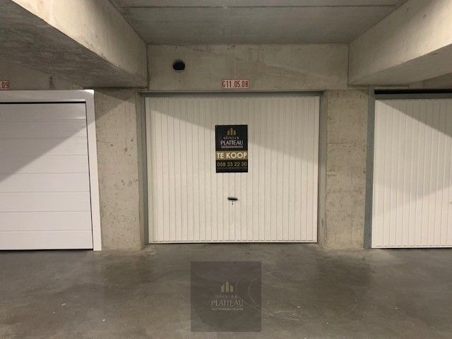 Gesloten garagebox te Nieuwpoort-Bad. foto 6