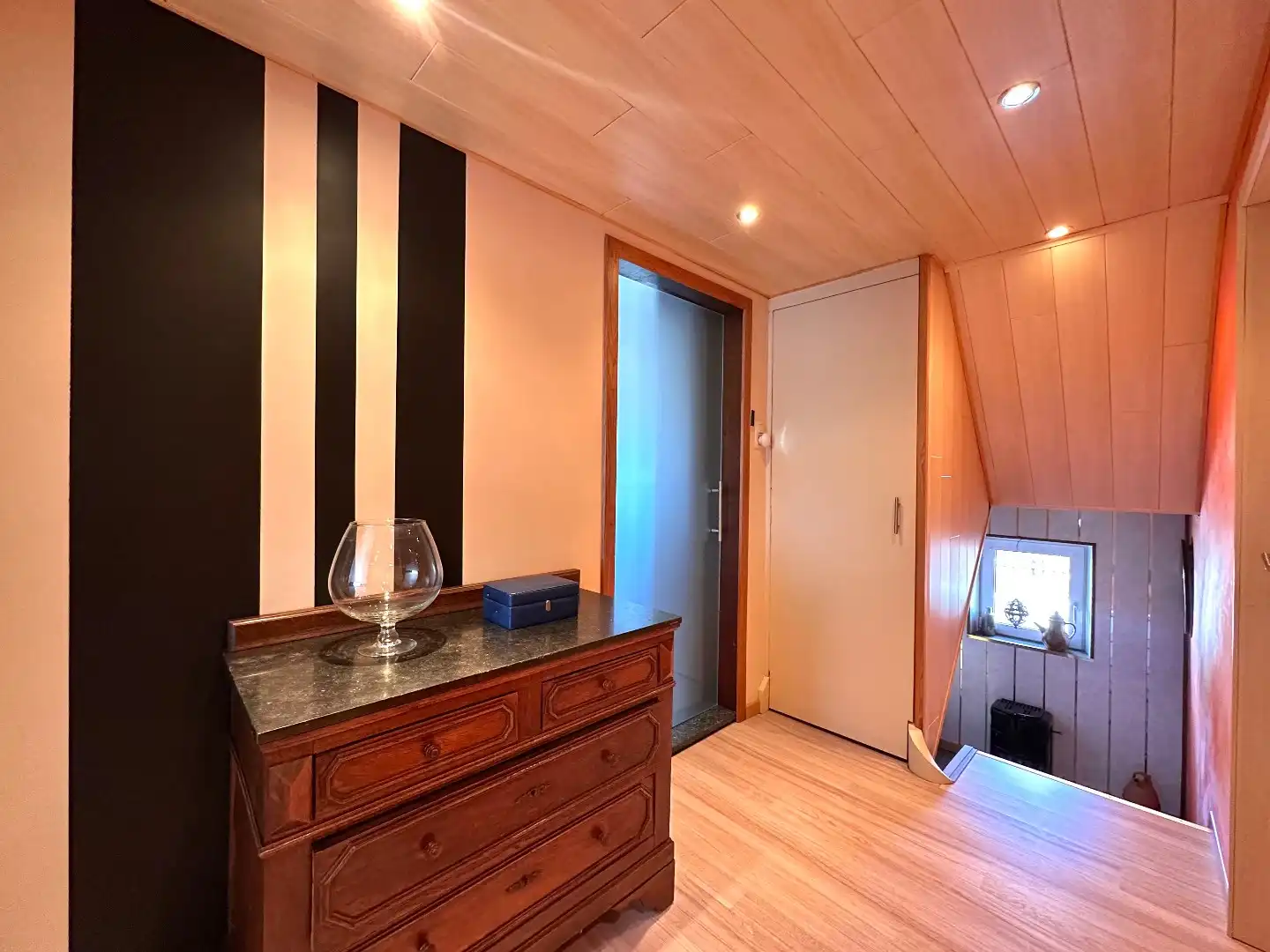 Verzorgde gezinswoning met uitzonderlijke garage op een ruim perceel in Zichen-Zussen-Bolder (Riemst) foto 19