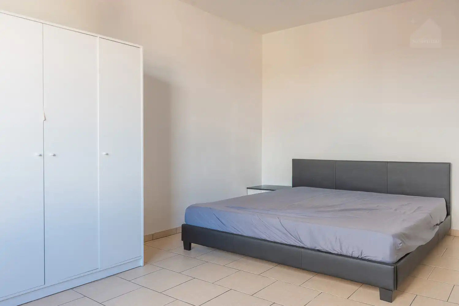 Ruim en instapklaar appartement met 2 slaapkamers, garage en centrale ligging in Tessenderlo foto 7