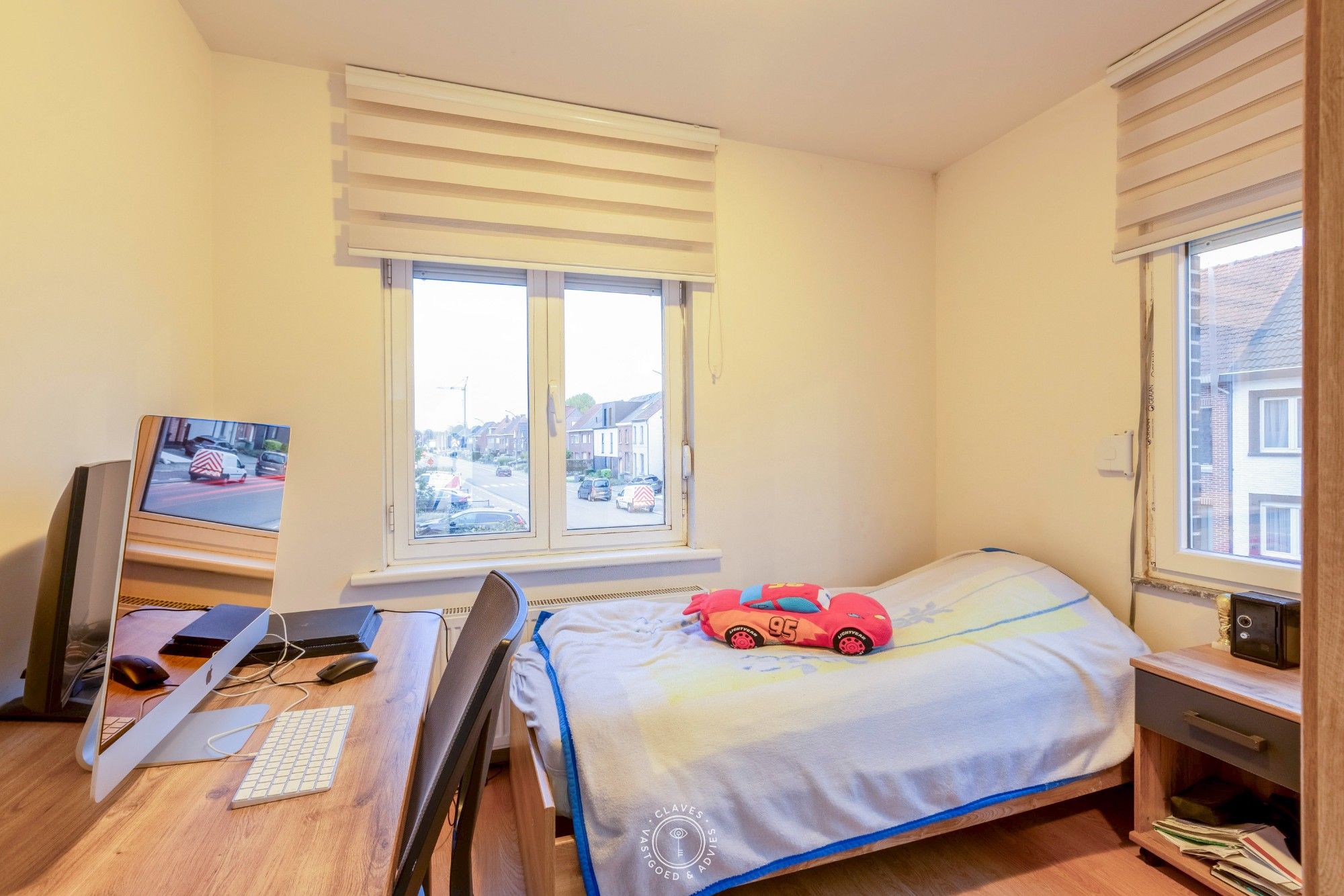 Gezinswoning met 4 slaapkamers en aangename tuin foto 13