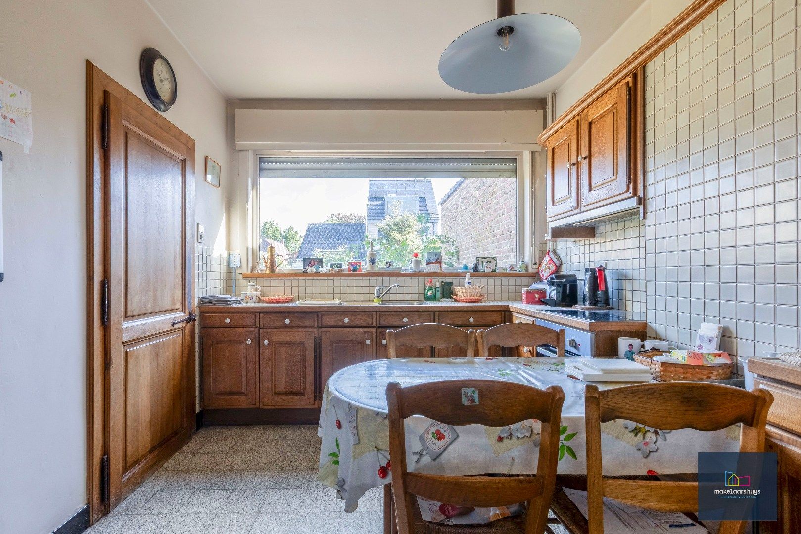Ruime HOB met 4 slpk, ruime zolder, tuin en garage  foto 9
