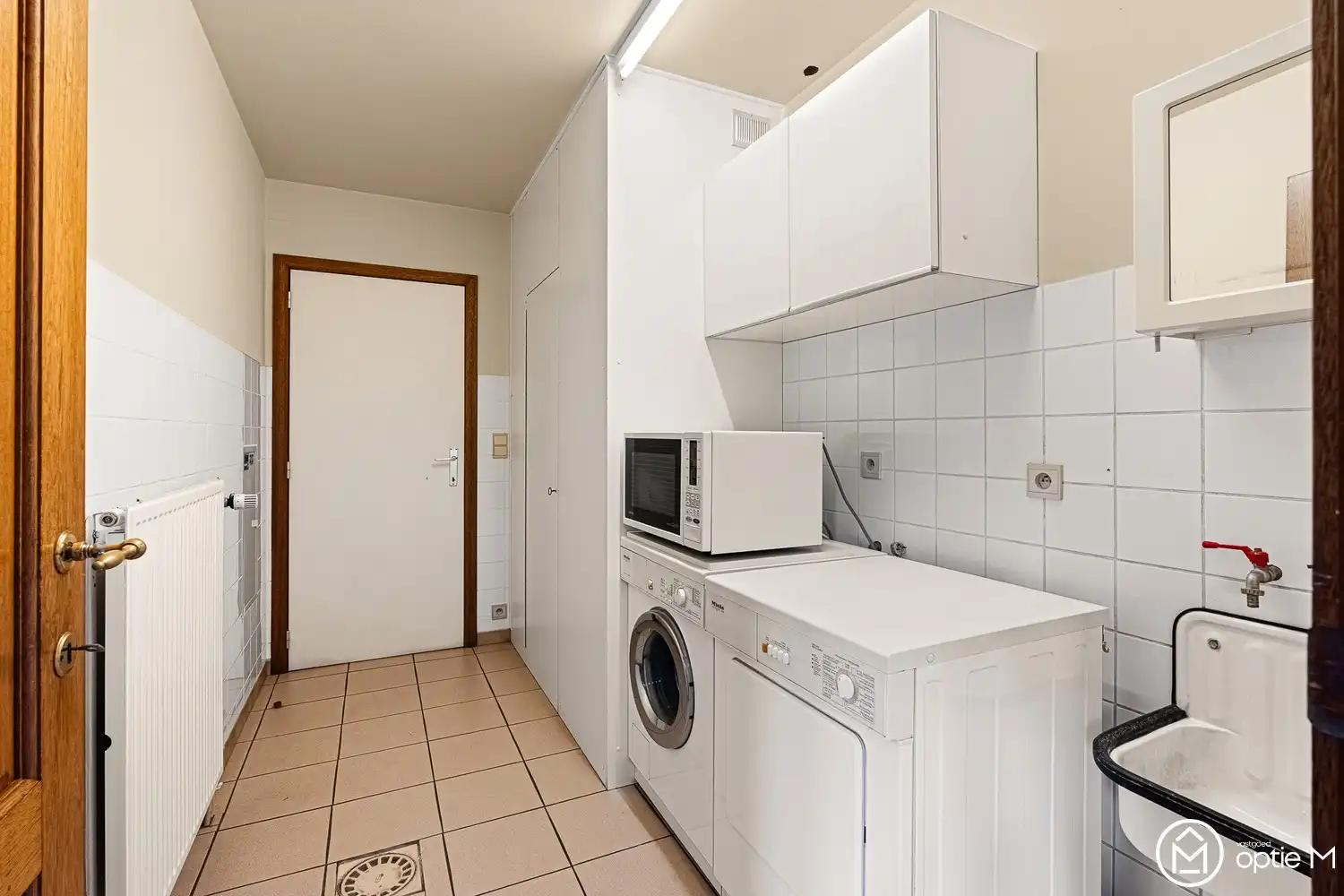 Ruime woning met tuin te koop op een toplocatie in Hasselt foto 7