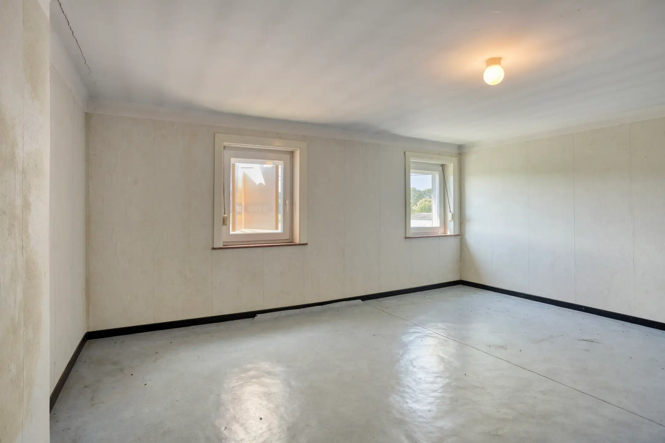 Te renoveren woning op een uniek perceel van 26are foto 16