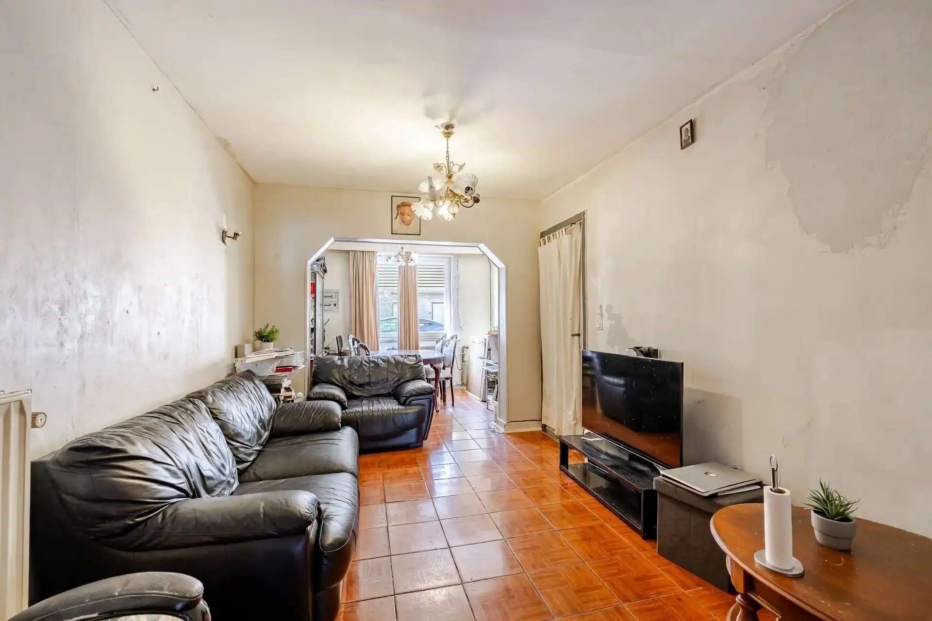Charmante renovatiewoning met authentieke gevel foto 5