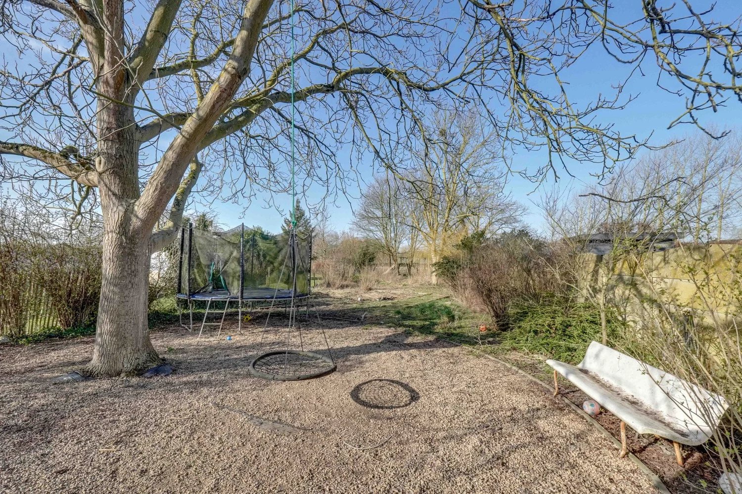 Ruime, instapklare woning op goede locatie foto 29