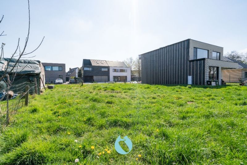 Bouwgrond voor halfopen bebouwing in verkeersarme verkaveling foto 4