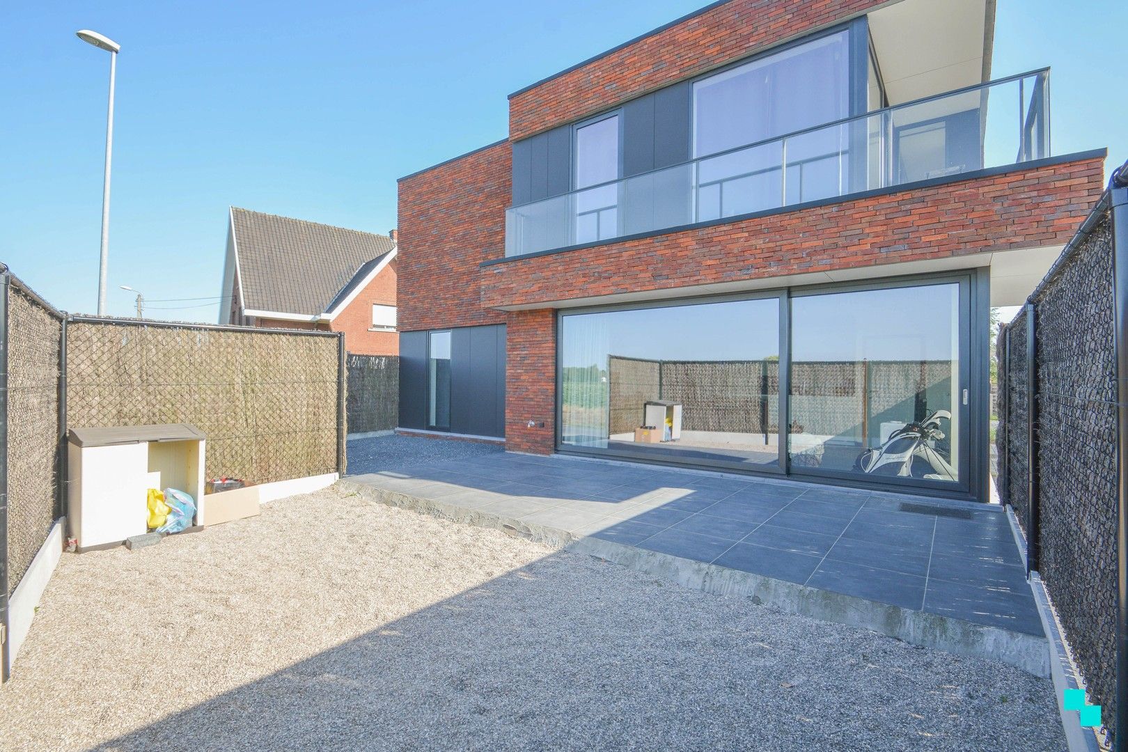 Energiezuinig  tweeslaapkamerappartement met tuin foto 17