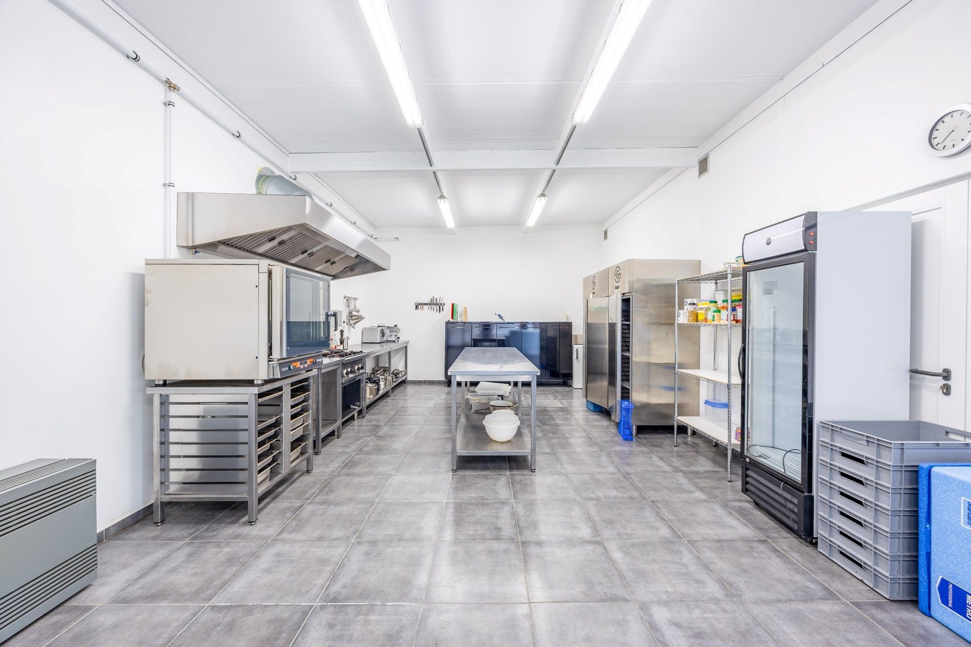 UNIEKE VILLA MET MAGAZIJN VAN 550 M² foto 34