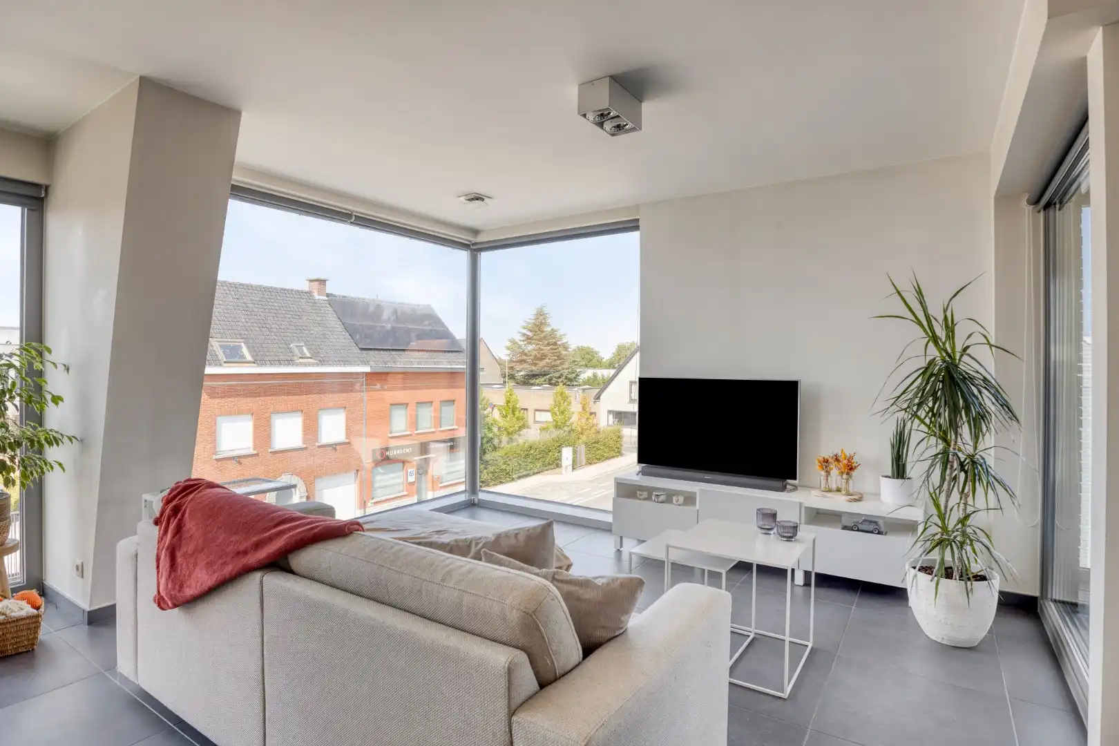 Mooi appartement met 2 slaapkamers in centrum Wevelgem! foto 6