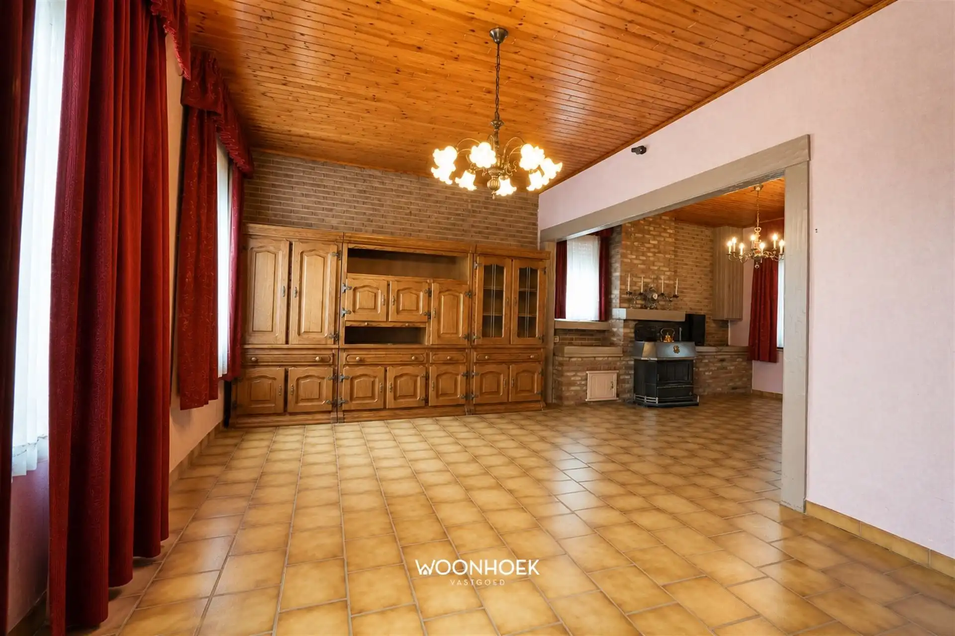 Ruime 3-slpk HOB met garage, veranda en zicht op de velden foto 3