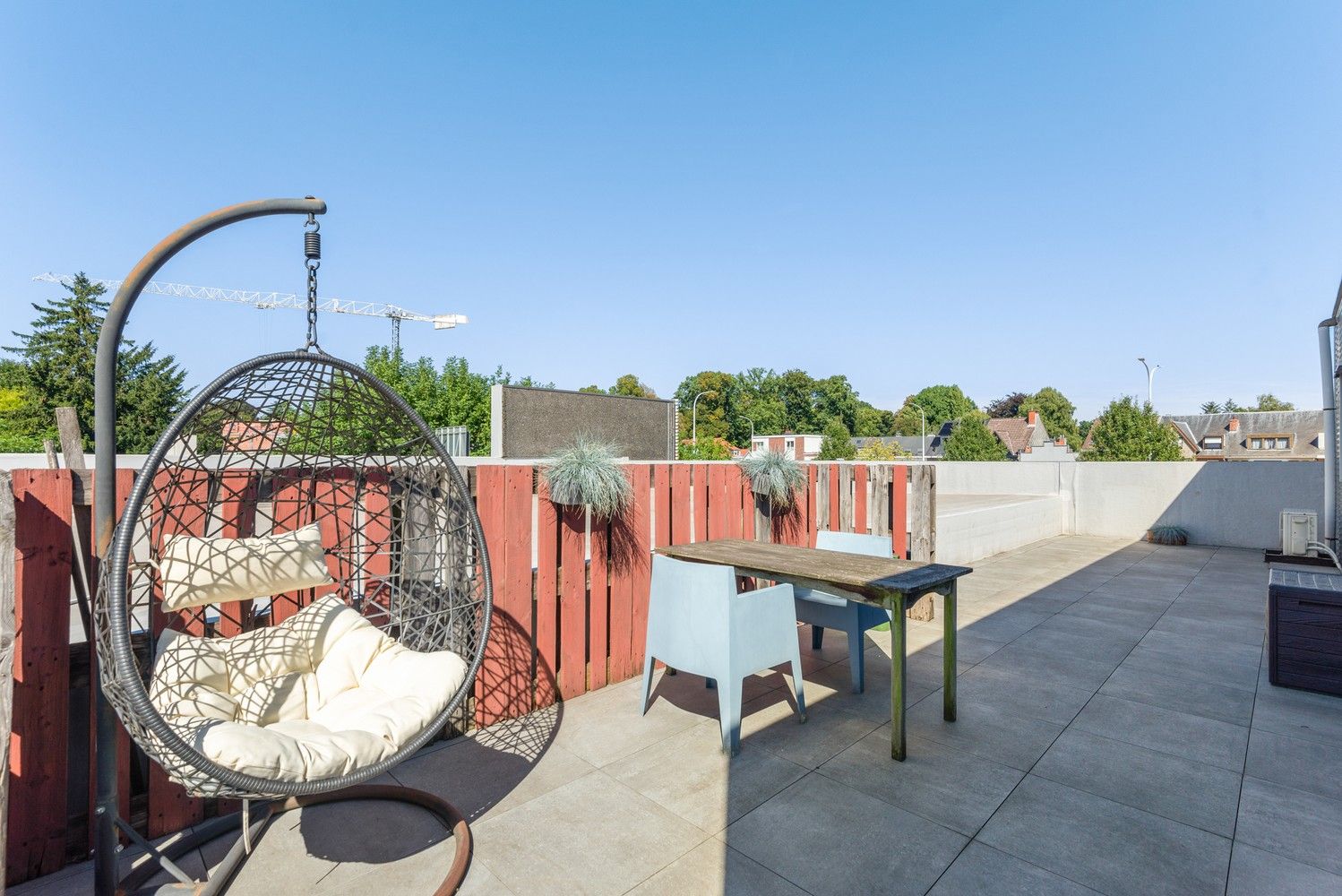 Modern lichtrijk appartement met prachtig terras te Edegem foto 3