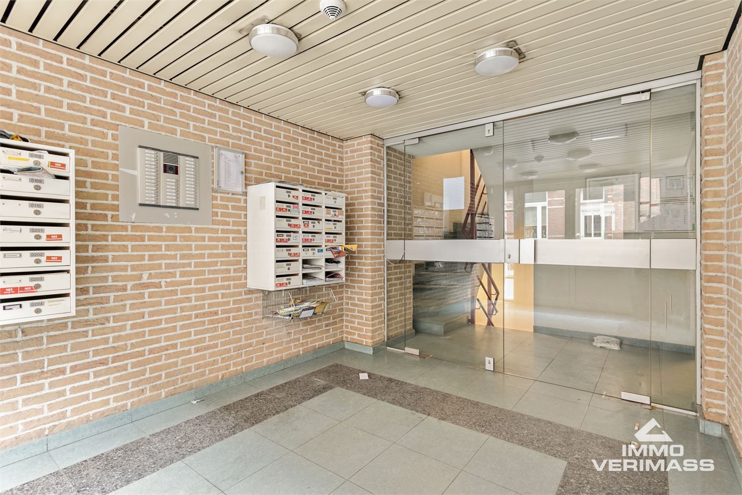 Studentenstudio te koop in Leuven centrum op gegeerde locatie foto 2