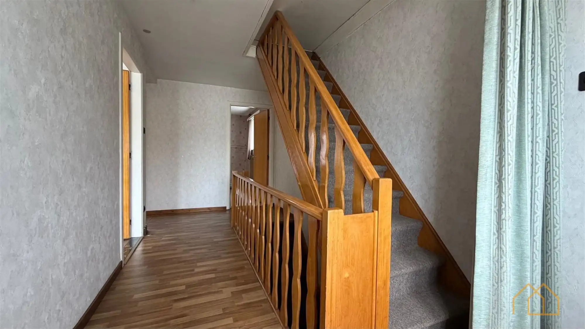 Vrijstaande woning met 3 slk en tuin foto 20