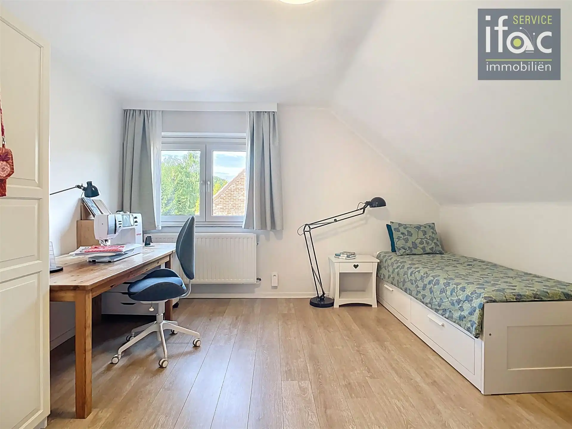 Fantastische villa met 3 slpk en bijbouw in tuin foto 21