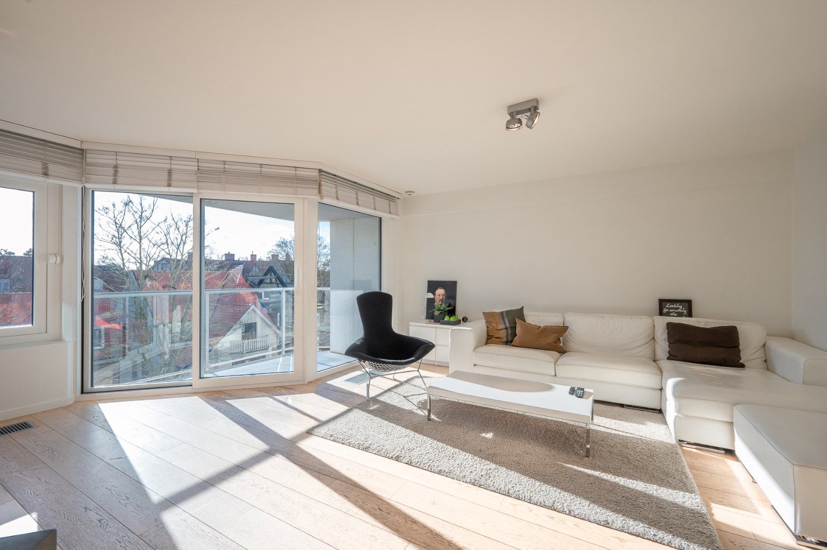 Perfect gelegen drie slaapkamer appartement met zonneterras foto 3