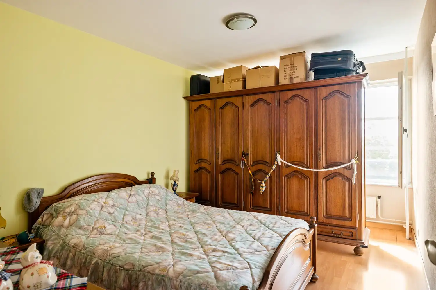 Appartement met 2 slaapkamers en terras met prachtig uitzicht op de binnenstad. foto 4