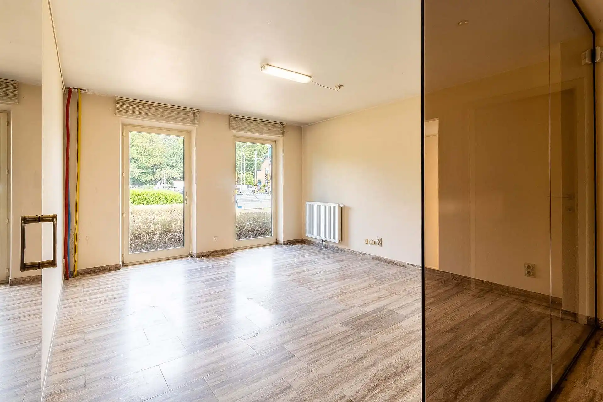 Vrijstaande ruime woning in Hove met 5 slaapkamers foto 9