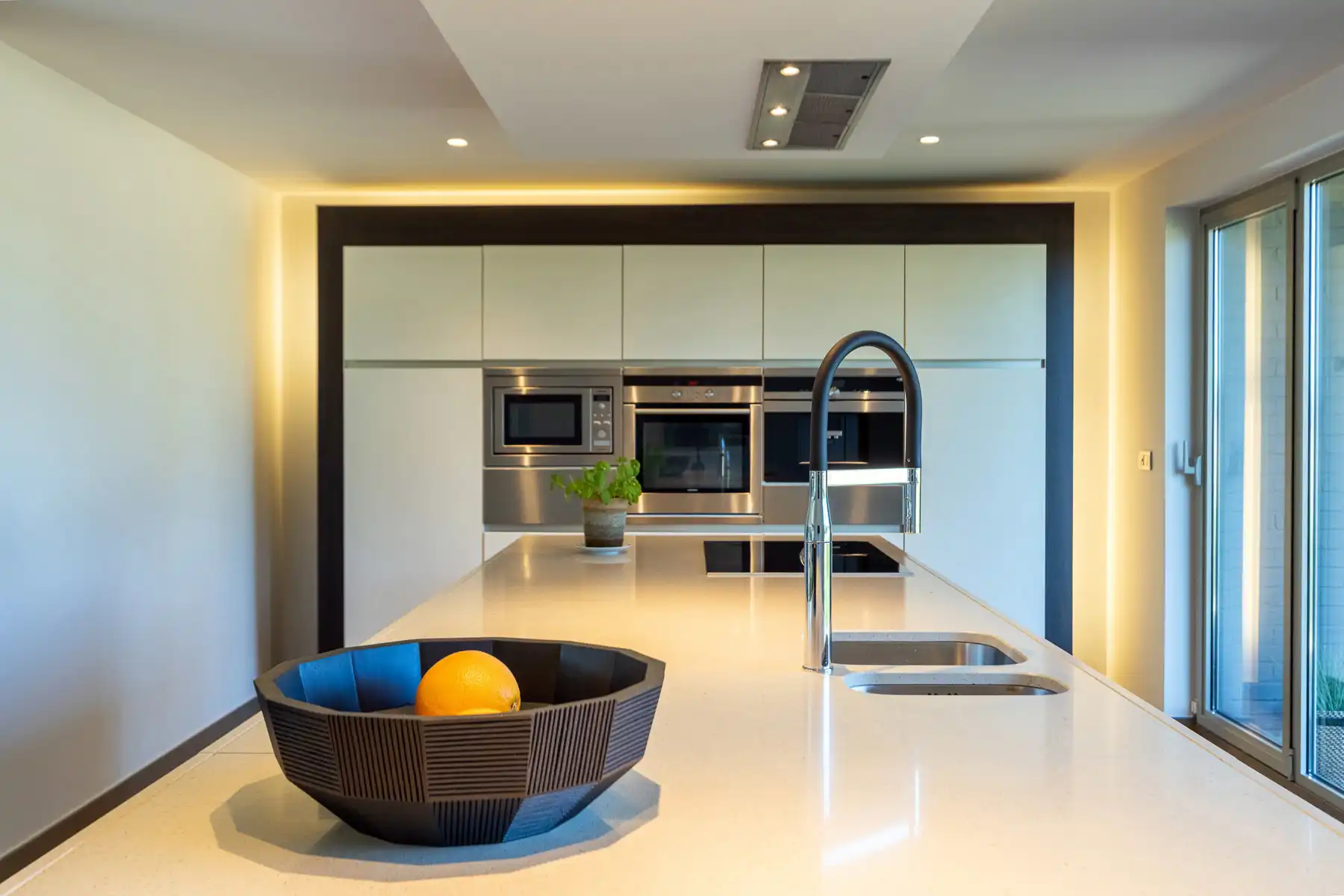 Ruime laagbouwvilla in residentiële villawijk foto 15
