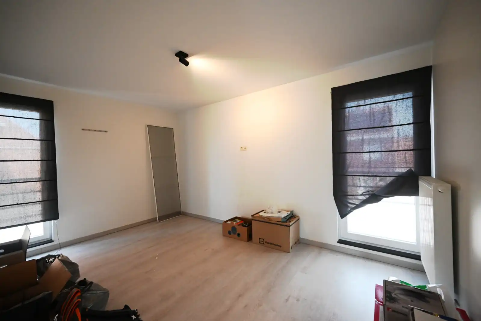 Appartement met 2 slaapkamers op het 1ste verdiep! foto 6