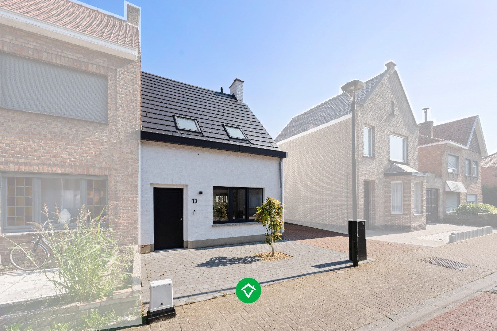 Volledig vernieuwde woning met 3 slaapkamers en bijgebouw in centrum Koekelare foto 19