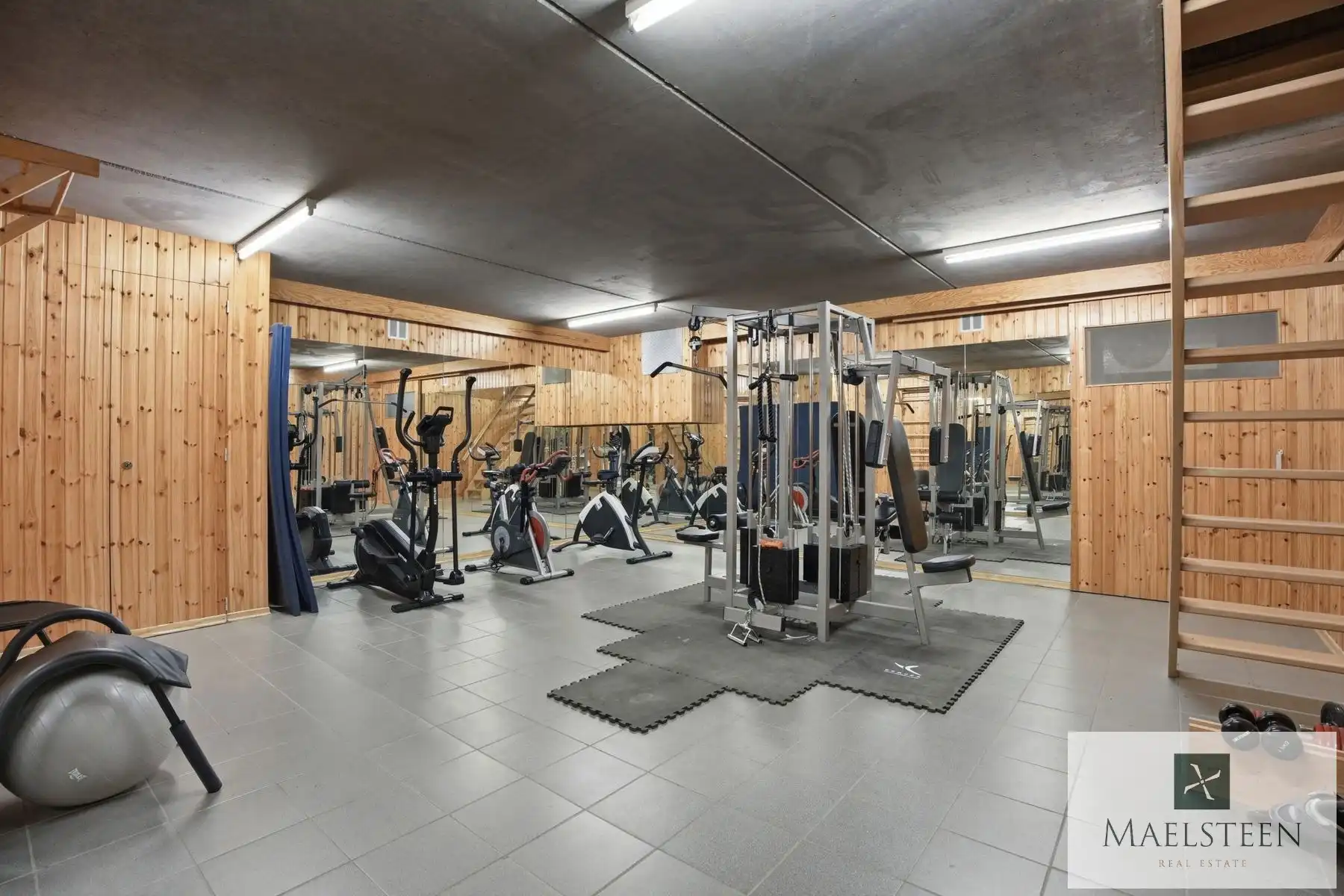 Villa met binnenzwembad op 2.045 m² Sint-Idesbald (Koksijde) foto 47