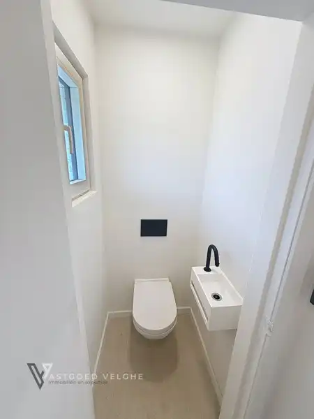 🏡Instapklare vernieuwbouwwoning met EPC A op ruim perceel van 10 are🔥 foto 13