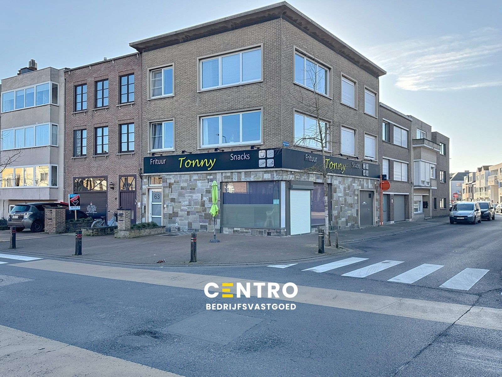 HANDELSPAND met opslagruimte! foto {{pictureIndex}}