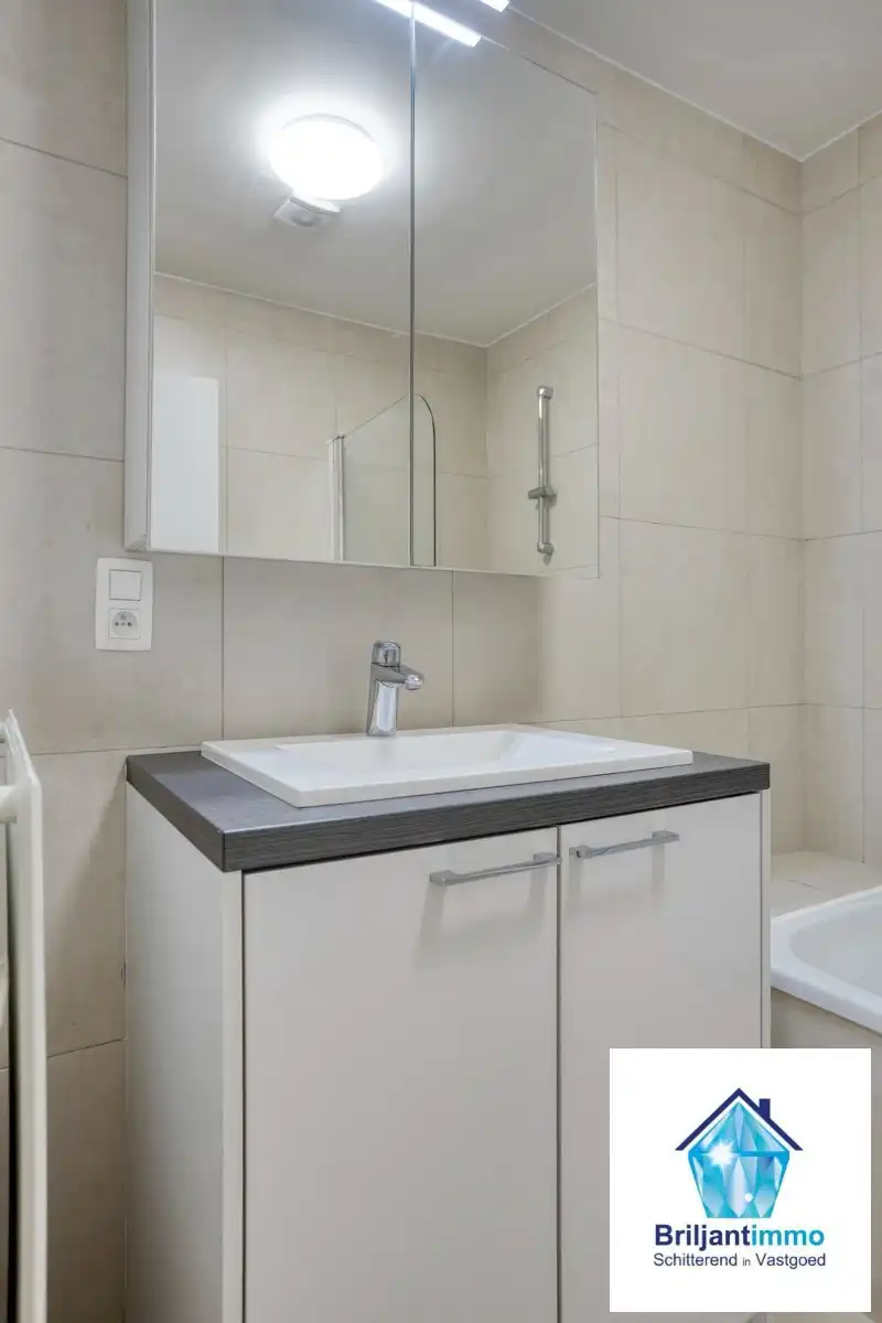 Centraal gelegen duplex APP met 2 slp en staanplaats foto 12