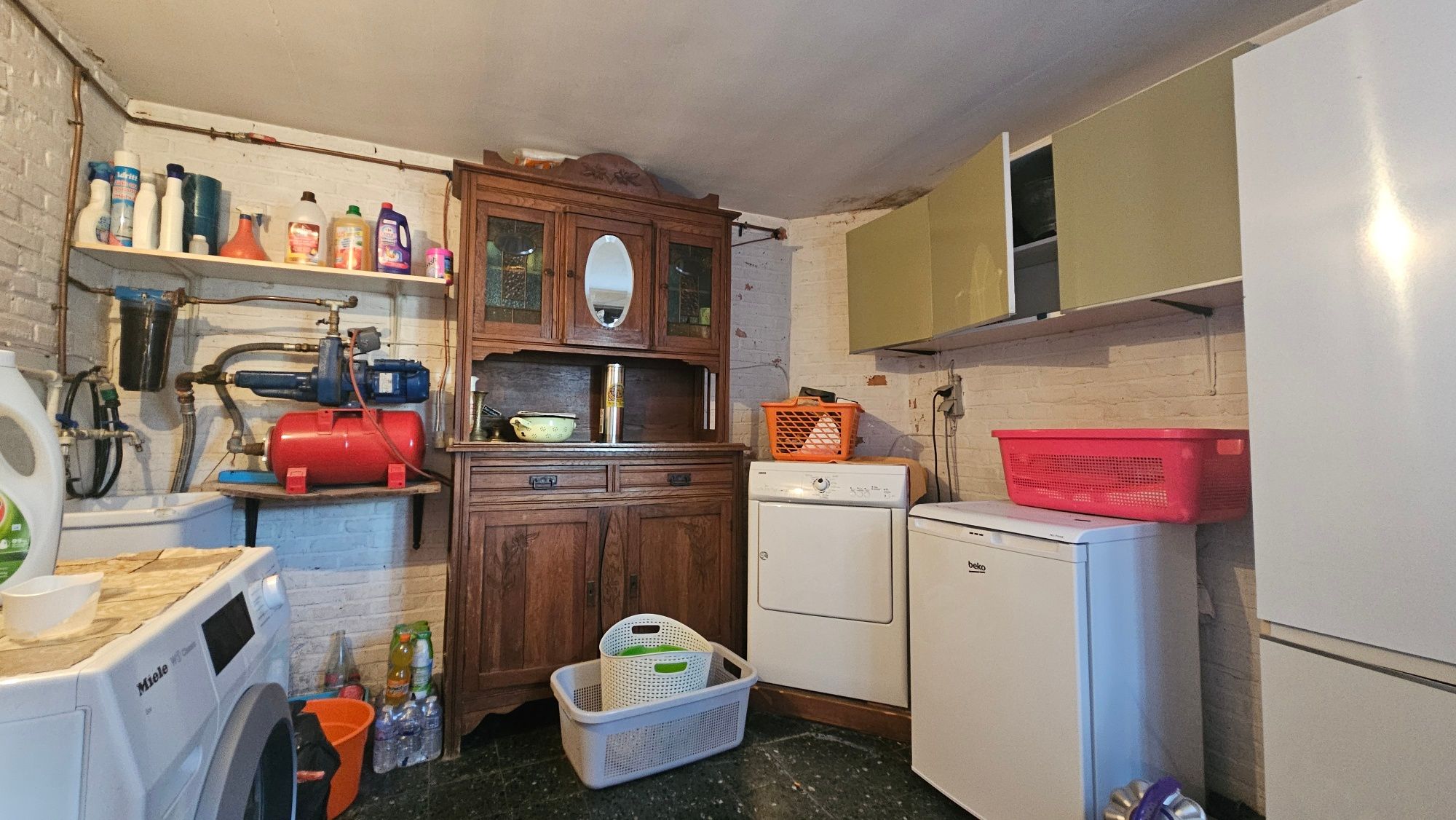 Halfopen bebouwing met werkhuis en prachtig uitzicht in Wellen foto 13