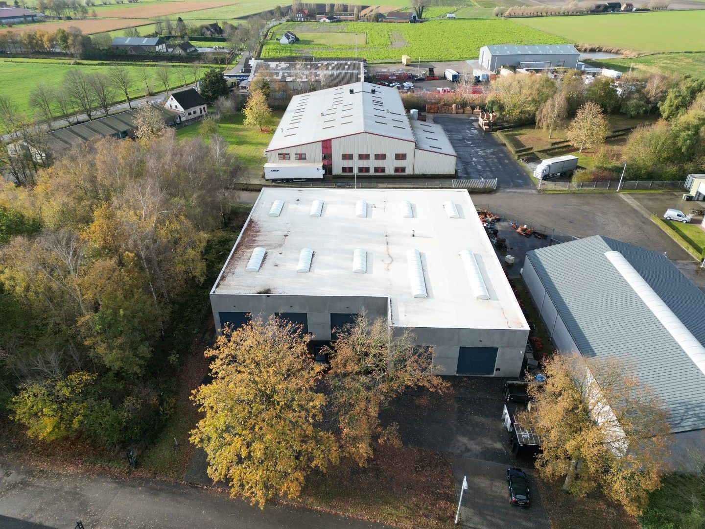 Moderne nieuwbouwloods (2021) op toplocatie foto 8