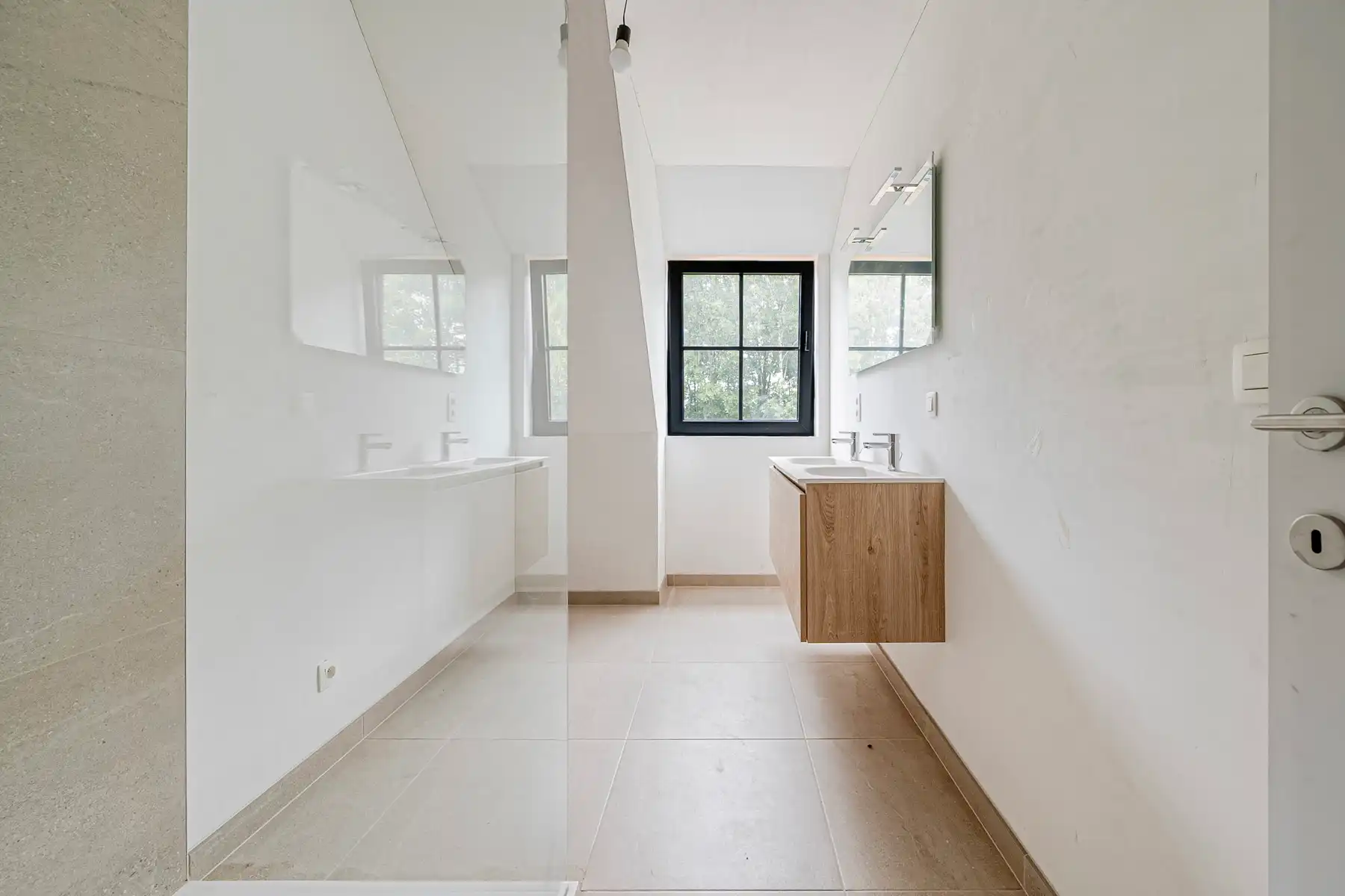 Hoogwaardig afgewerkte nieuwbouwwoning in Zele foto 19