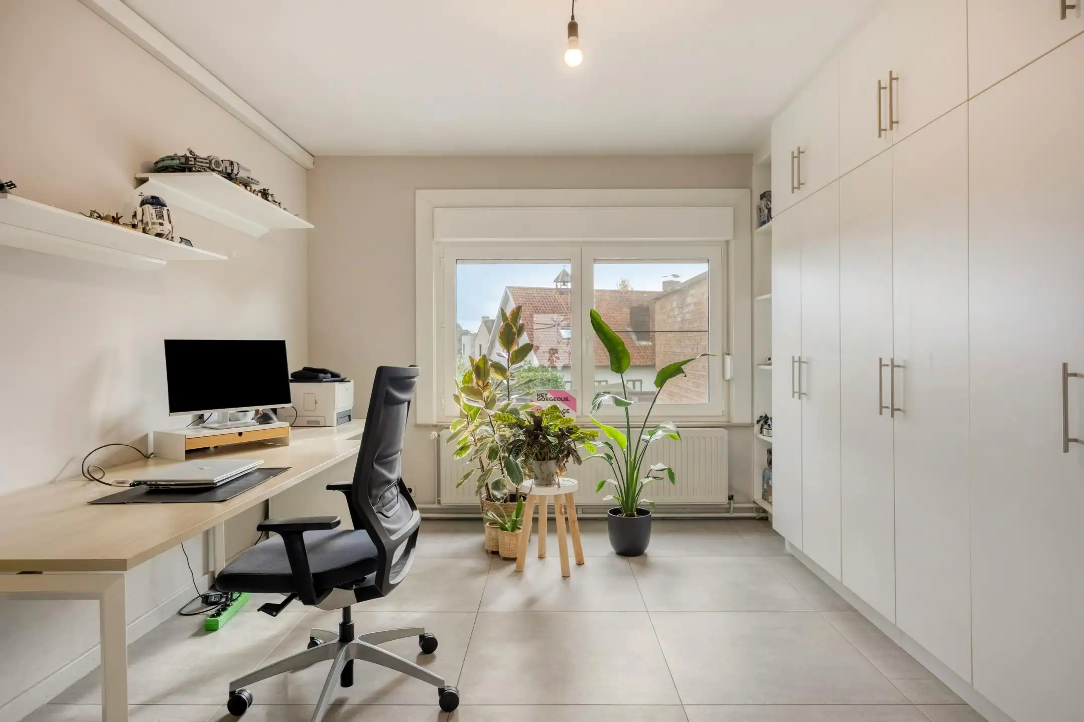 Unieke opbrengsteigendom op toplocatie in Zomergem foto 8
