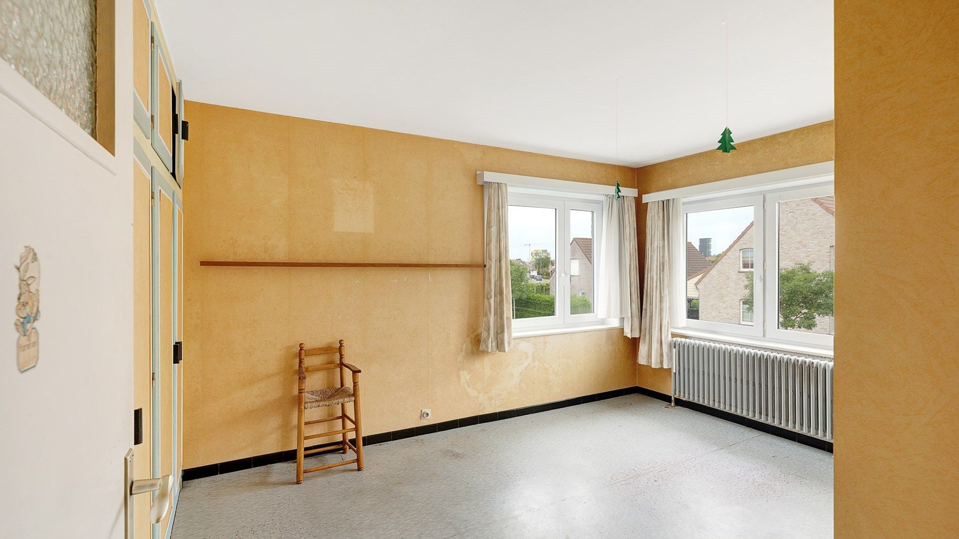 Halfopen woning met garage en tuin te Heist-Duinbergen foto 19