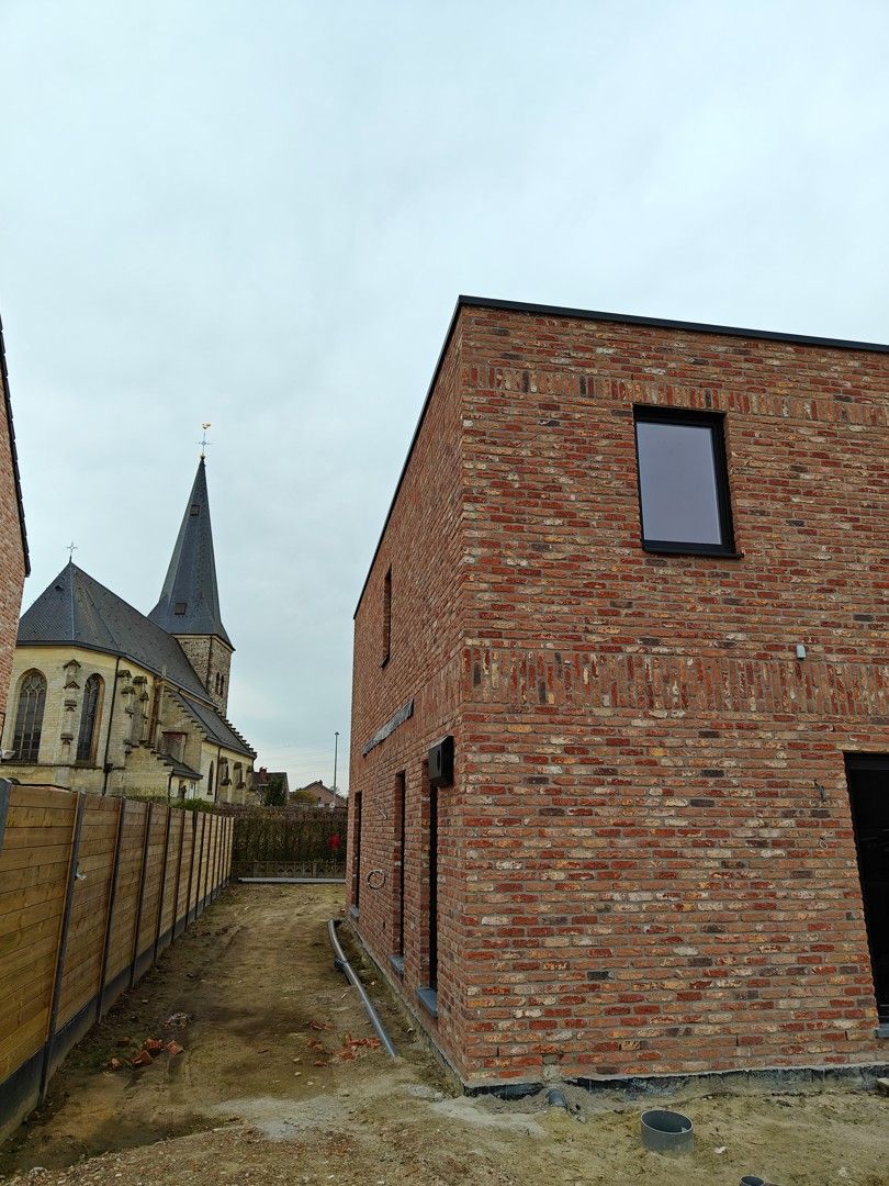 Nieuwbouw met 3 slaapkamers te huur foto 5