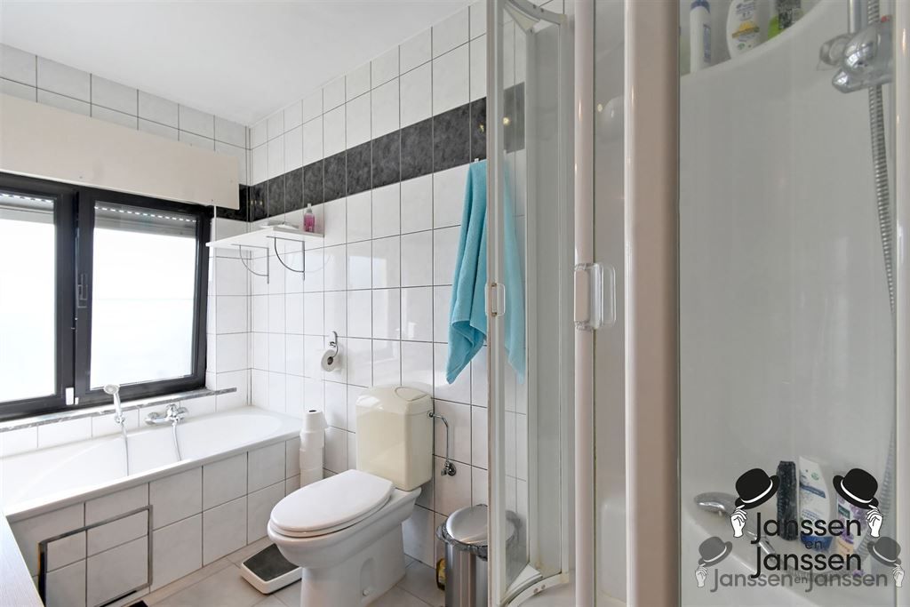 Instapklare woning met 3 ruime slaapkamers foto 11