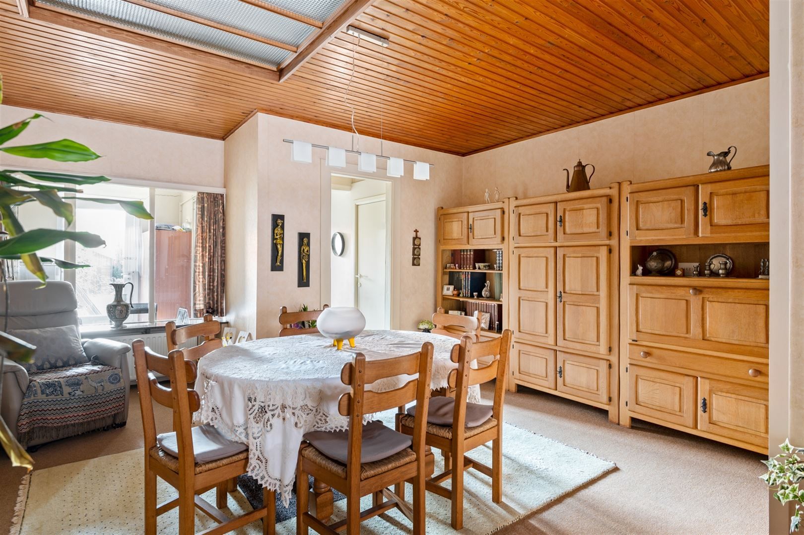 Te renoveren burgerwoning met 3 à 4 slaapkamers en tuin. foto 5