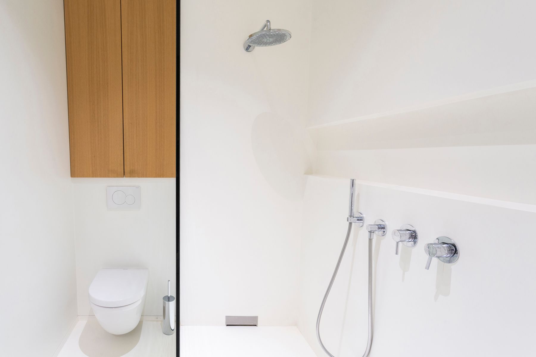 Instapklare woning met uniek binnenbuitengevoel in Antwerpen foto 11