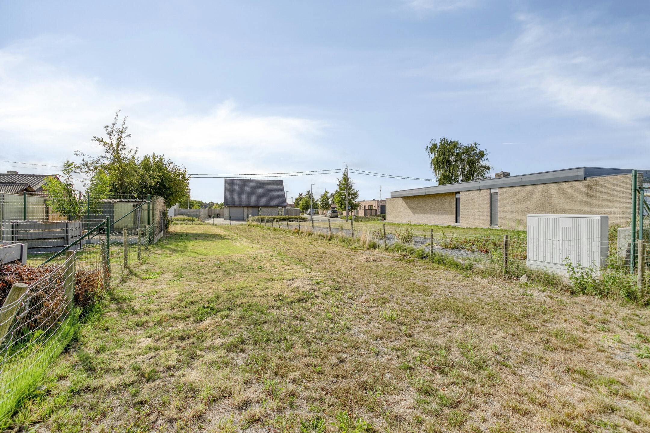 Karaktervol huis met zonnige tuin, 3 slaapkamers én garage met uitweg foto 22
