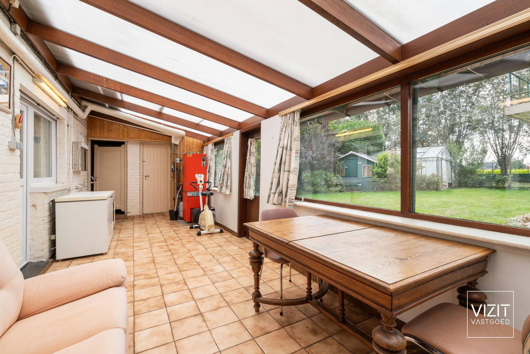 Karaktervolle woning in een rustige straat!  foto 10